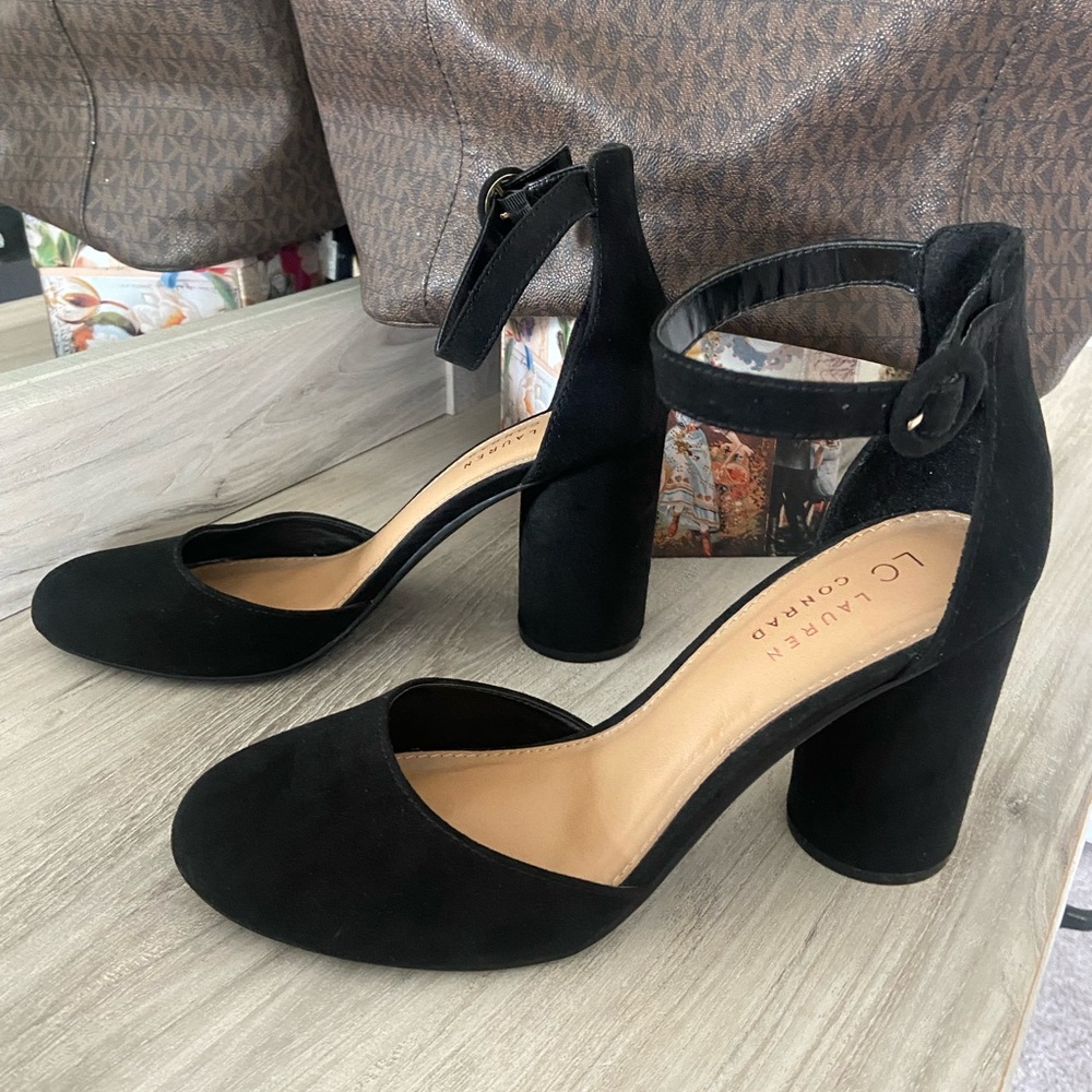 LC Lauren Conrad Black Suede Ankle Strap Heels